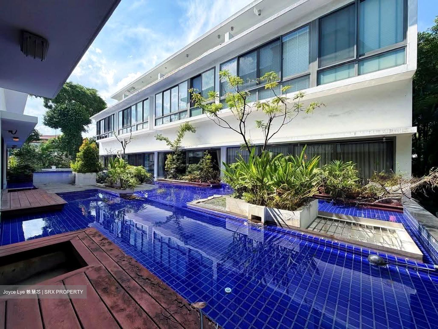 Gentle Reflections (D11), Terrace #621673111